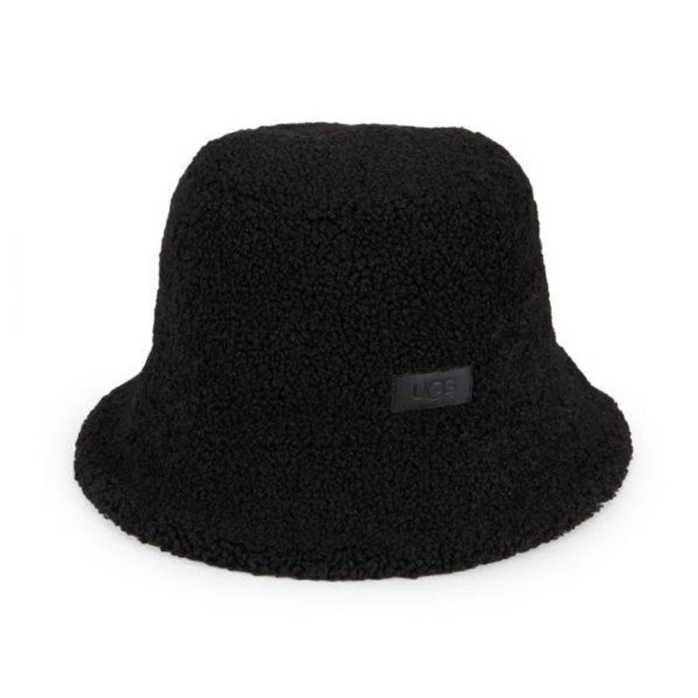 UGG bucket hat